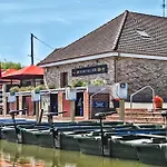 Bain Nordique Et Riviere بيت للعطل Clairmarais